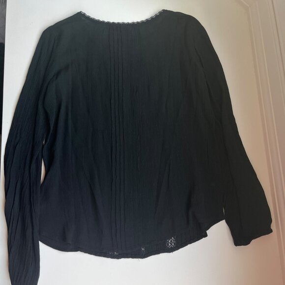 Women’s Dressy Top Bundle Size Small - Picture 7 of 10